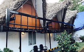 Pacific Hut Home